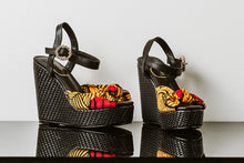 Load image into Gallery viewer, RED CROWNED